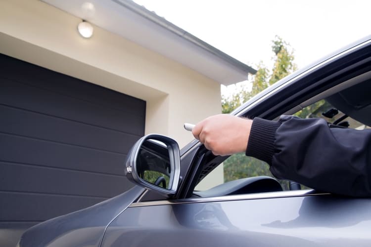 automatismes de portes de garage à Châtillon-sur-Cluses